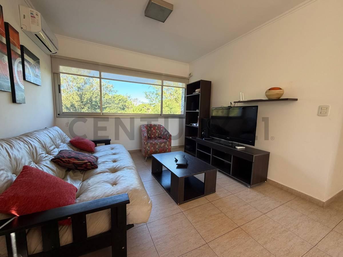 Foto de VENTA DE DEPARTAMENTO 3 AMBIENTES LAS GAVIOTAS MAR AZUL, imagen 3