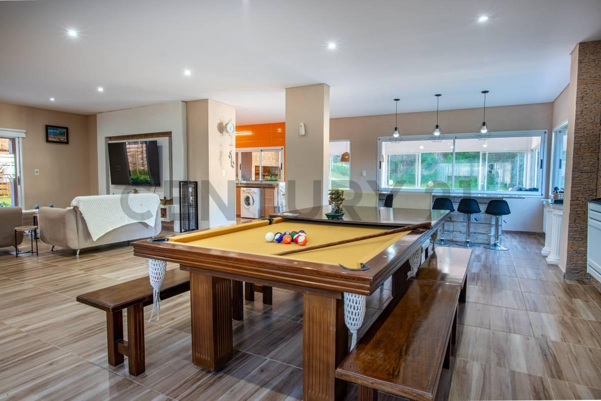 Foto de Casa con pileta climatizada en venta 6 ambientes Barrio Ecuestre Costa, imagen 5