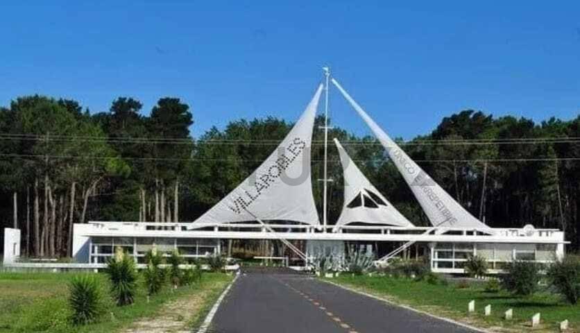 Foto de Lote en Venta en Barrio Serena zona golf de Villarobles Pinamar, imagen 5