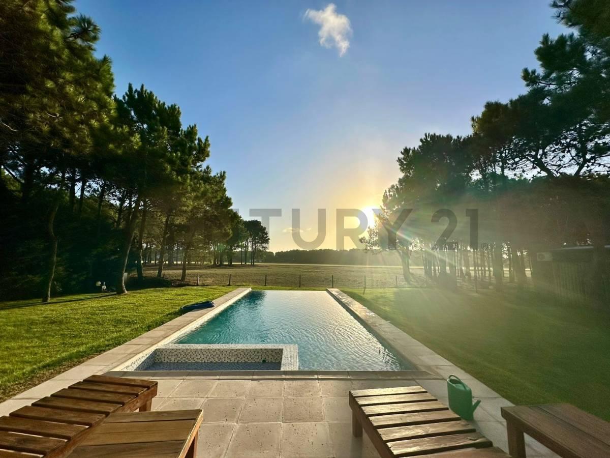 Foto de Casa en venta La Herradura Pinamar, imagen 2