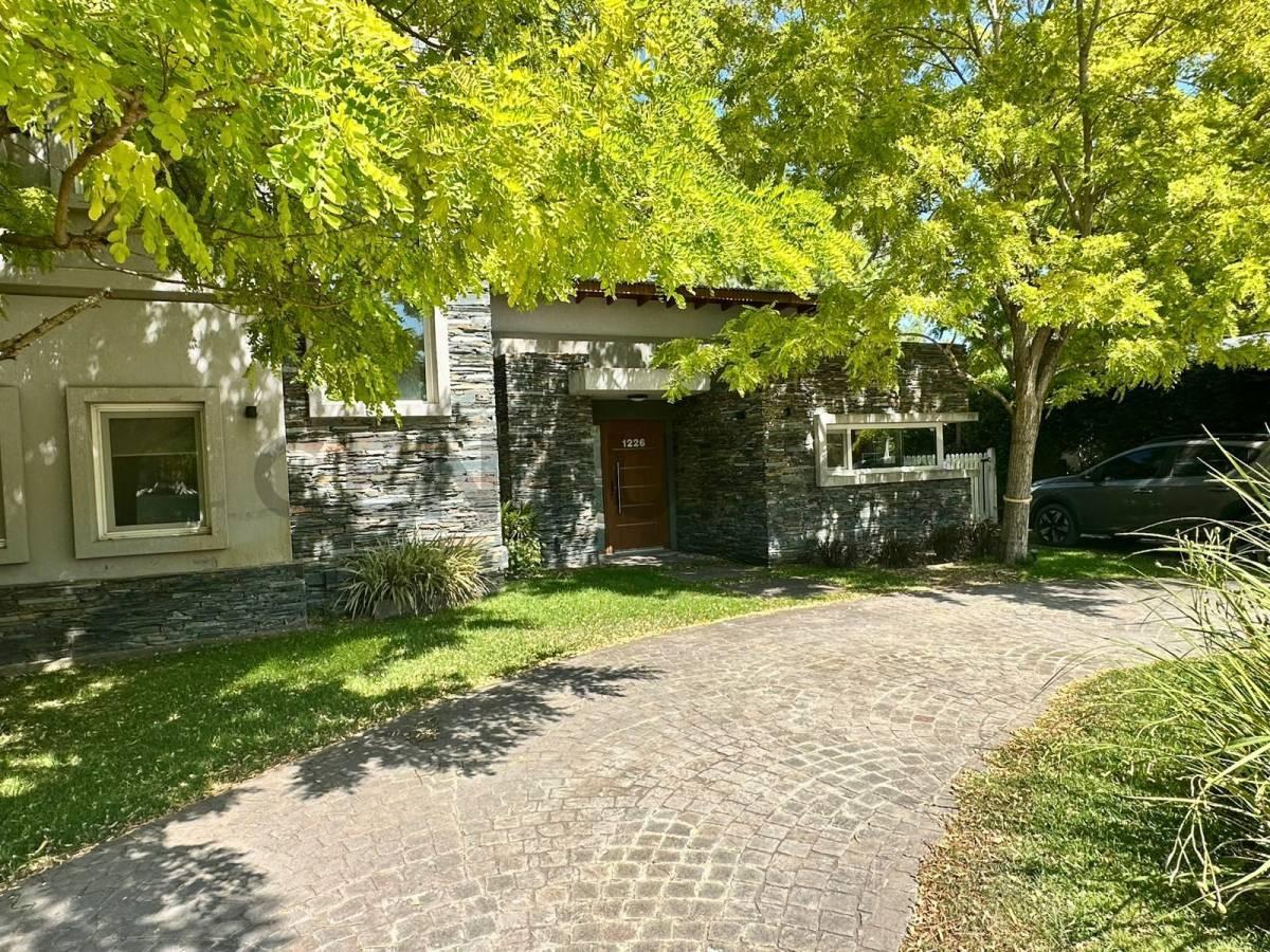 Foto de Casa en venta 5 ambientes Álamos Pinamar, imagen 3