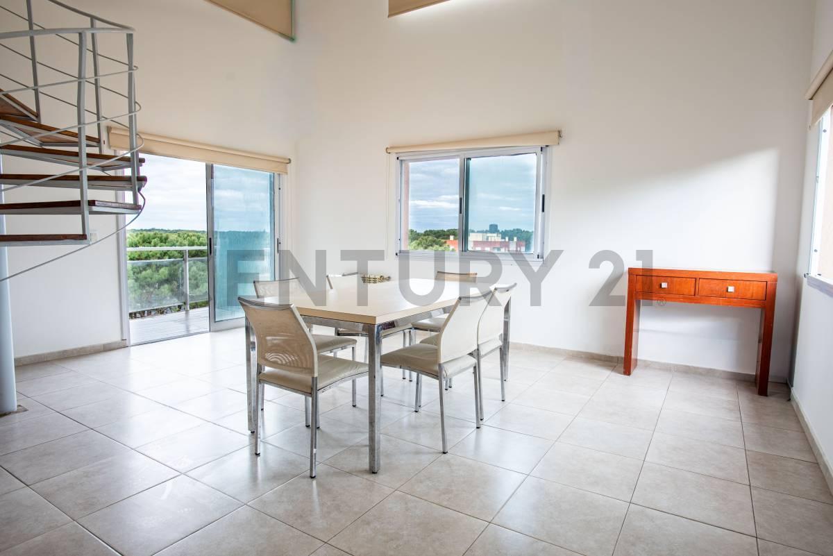 Foto de Departamento 4 ambientes con gas natural y cochera en zona residencial, imagen 1