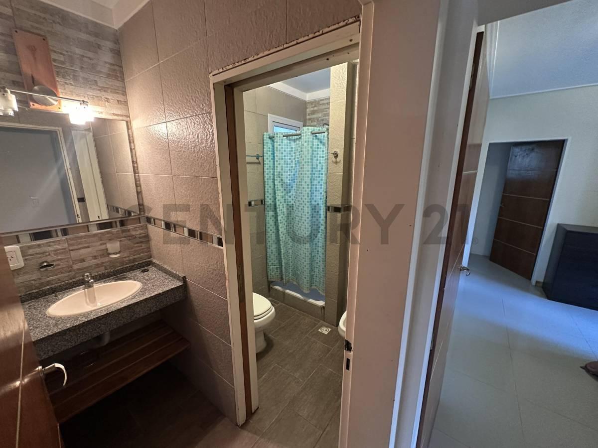 Foto de VENTA DEPARTAMENTO 3 AMBIENTES A 1 CUADRA DEL MAR Las Gaviotas Mar Azul, imagen 3