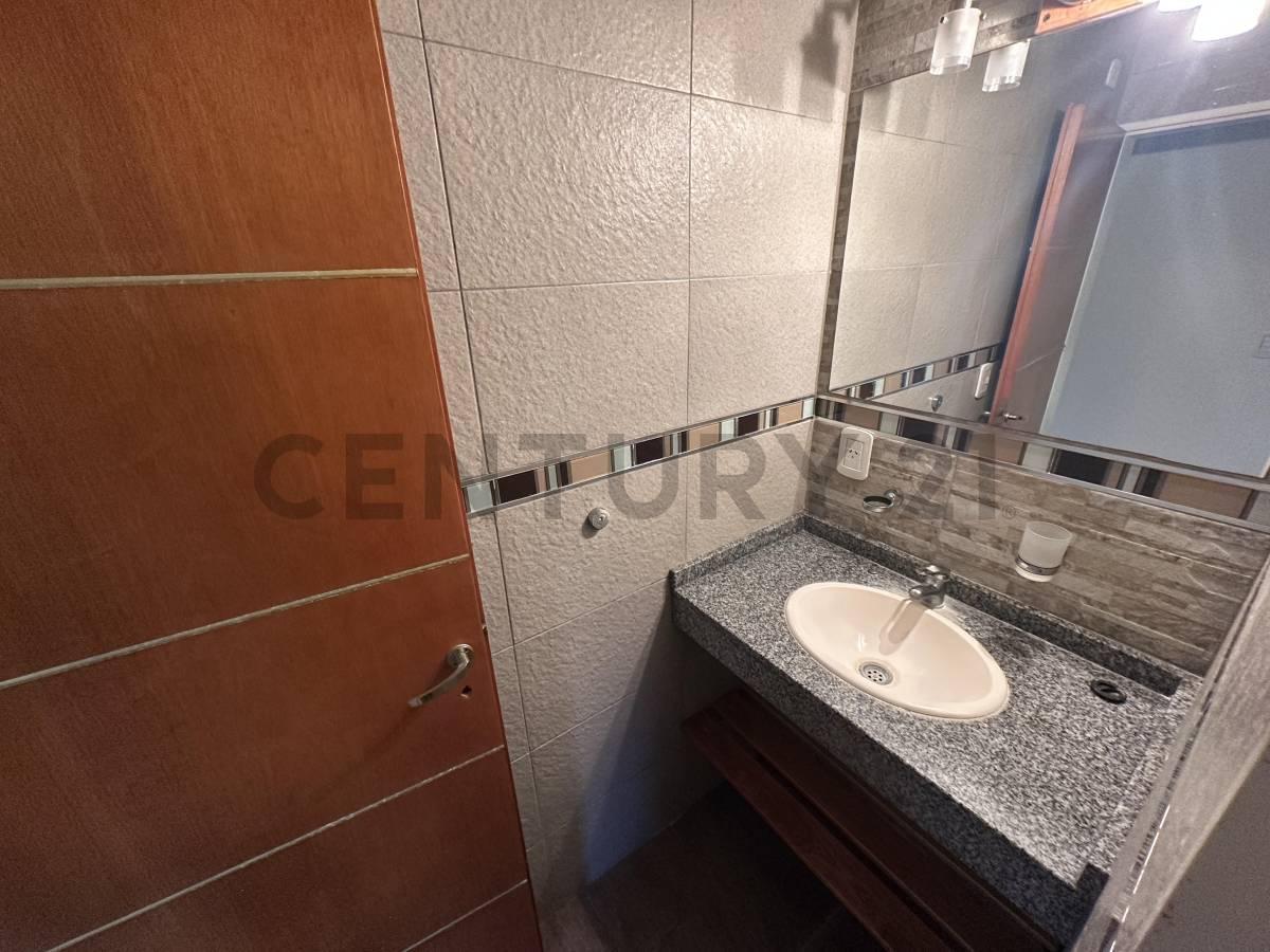 Foto de VENTA DEPARTAMENTO 3 AMBIENTES A 1 CUADRA DEL MAR Las Gaviotas Mar Azul, imagen 4