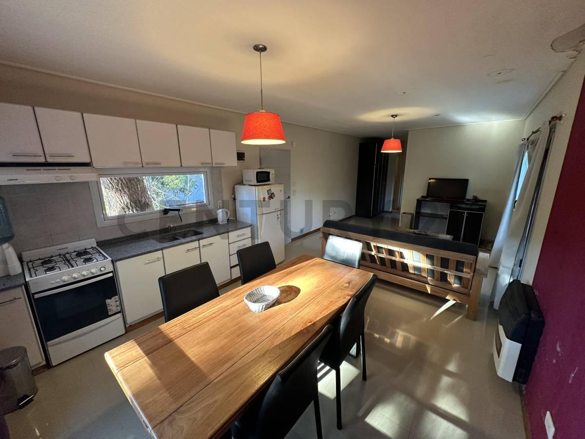 Foto de VENTA DEPARTAMENTO 3 AMBIENTES A 1 CUADRA DEL MAR Las Gaviotas Mar Azul, imagen 5