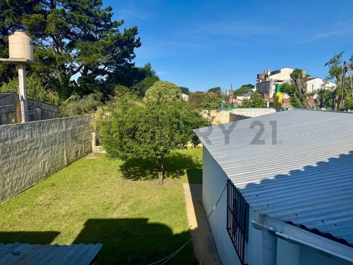 Foto de 2 Departamentos en venta con cochera y parque Santa Teresita, imagen 2