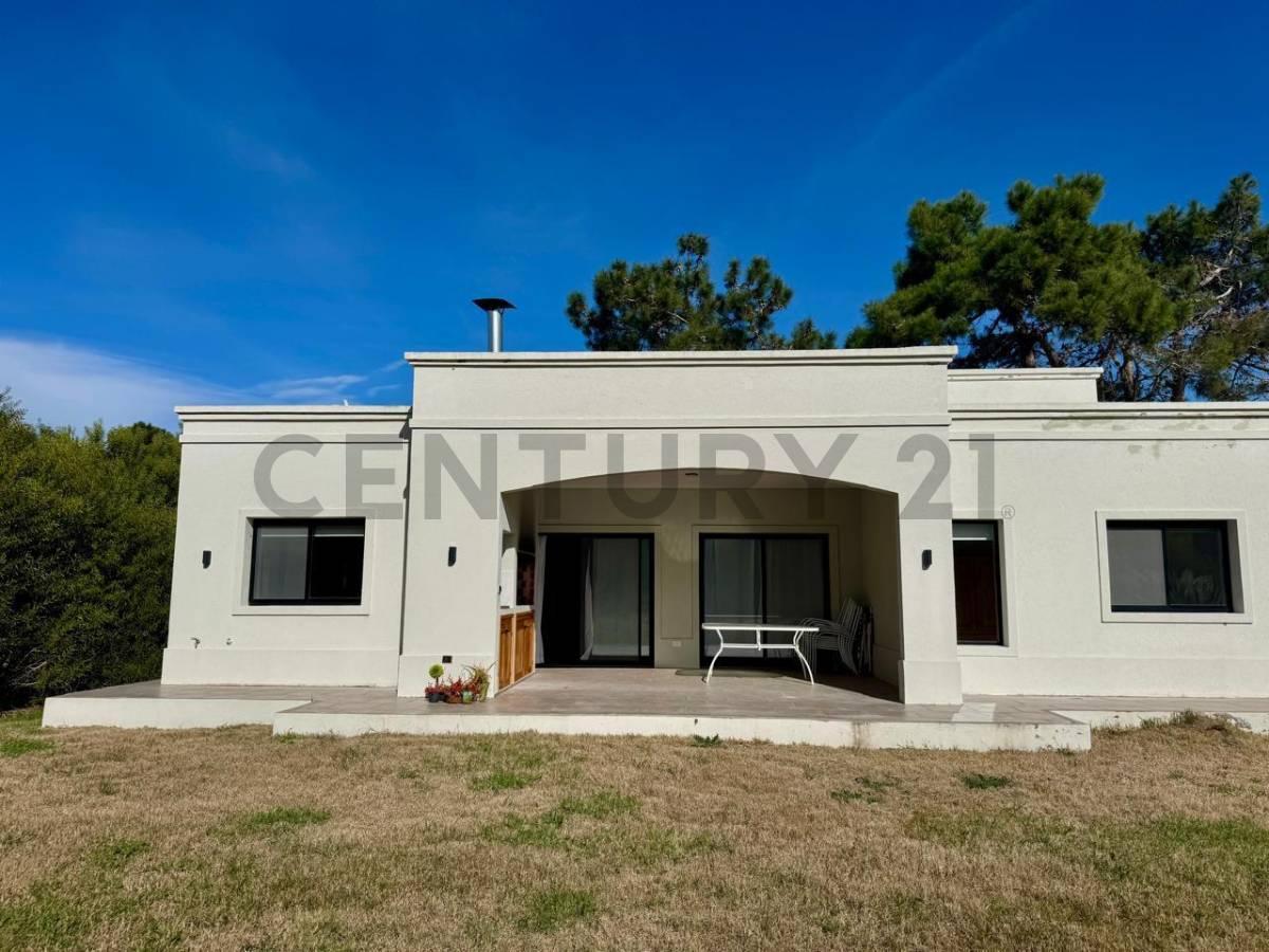 Foto de Venta casa moderna 3 ambientes en Punta Médanos, imagen 3