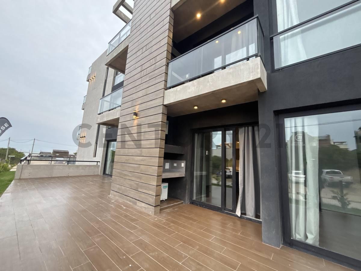 Foto de Venta departamento 2 ambientes Mar de Ostende Pinamar complejo Vista al, imagen 2