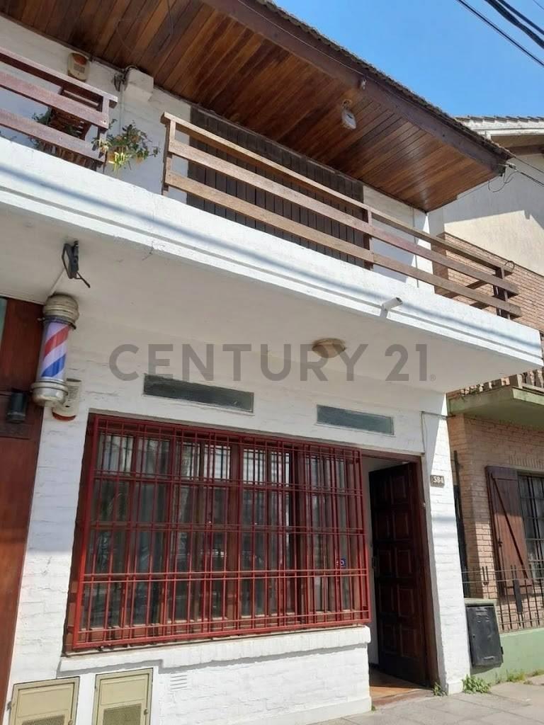 Foto de TRIPLEX EN VENTA CENTRO DE VILLA GESELL DE 4 AMBIENTES, imagen 3