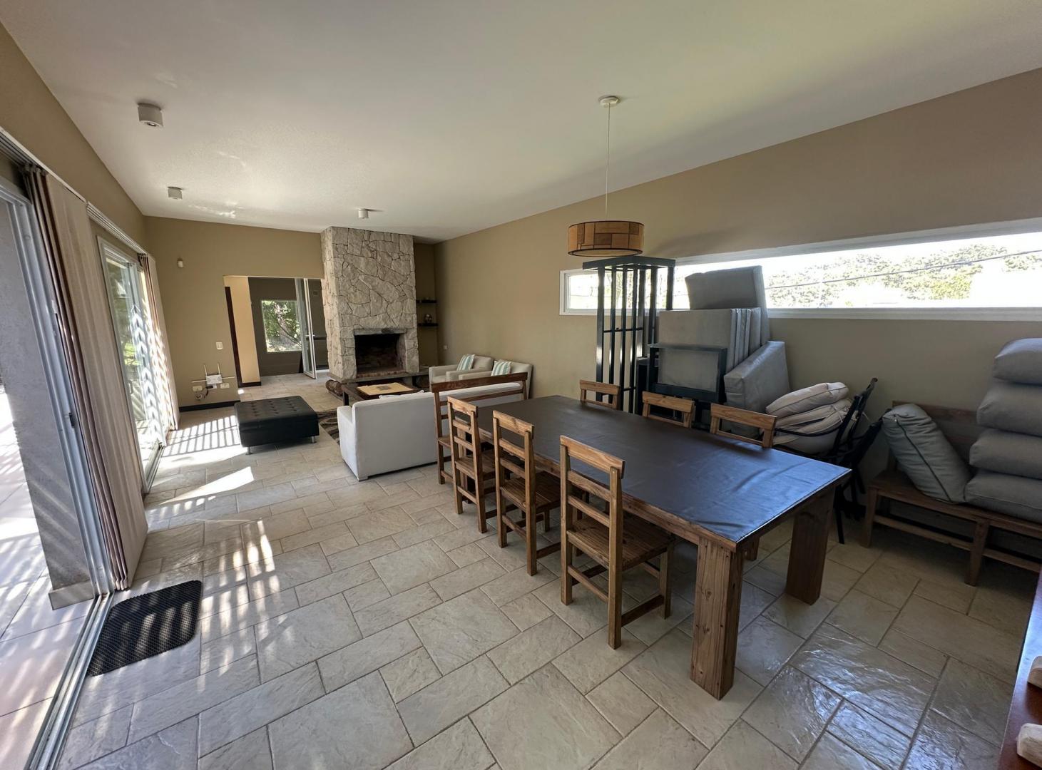 Foto de CASA EN ALQUILER A 2 CUADRAS DEL MAR - Pinamar, imagen 4