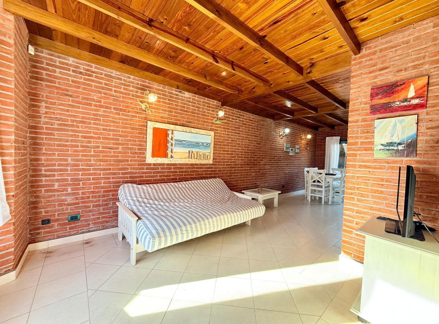 Foto de COMPLEJO DE 5 DUPLEX VALERIA DEL MAR, imagen 3