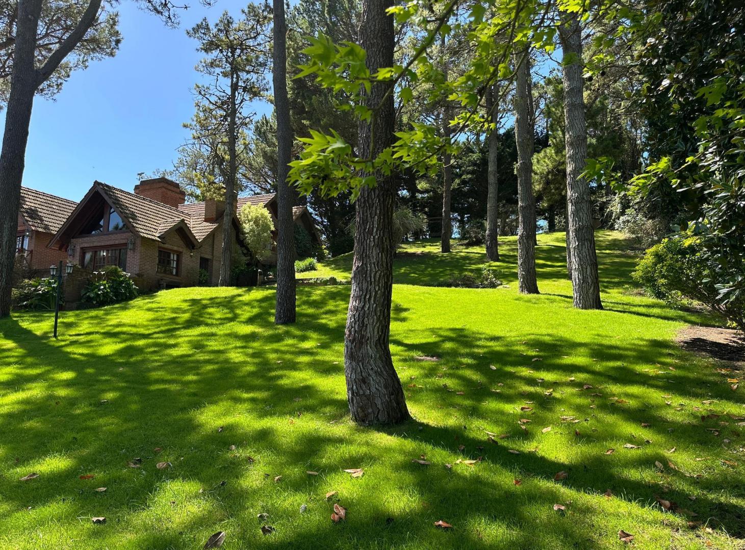 Foto de LOTE EN VENTA EN BARRIO GOLF NUEVO PINAMAR, imagen 1