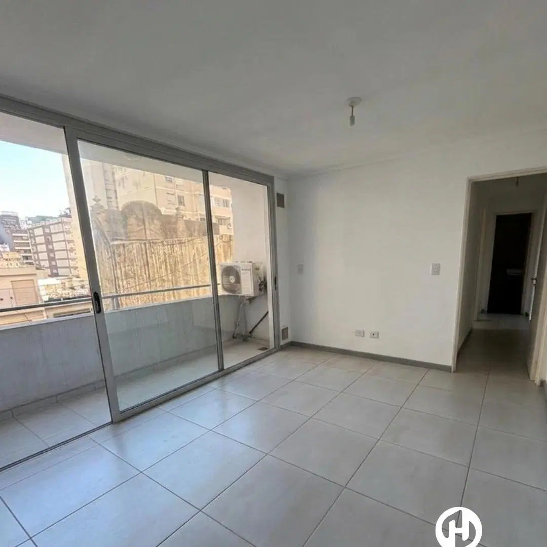 Bº Centro - Alquiler Dpto 2 Dorm 2 Baños 5