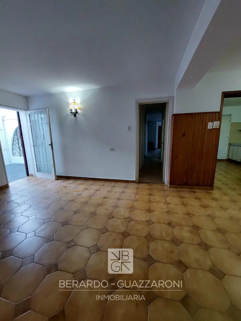 CASA EN ALQUILER B° BAJO PALERMO c/PISCINA 4