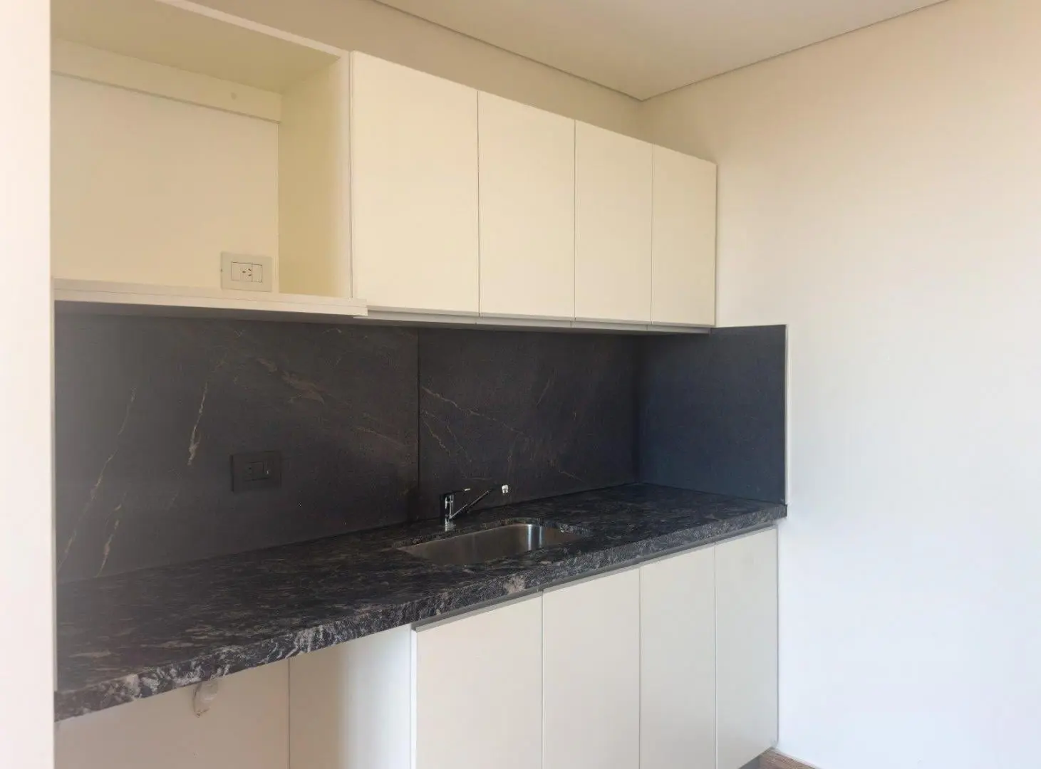 VENTA de Departamento 1 dormitorio en Opera Plaza. Ideal inversor 4