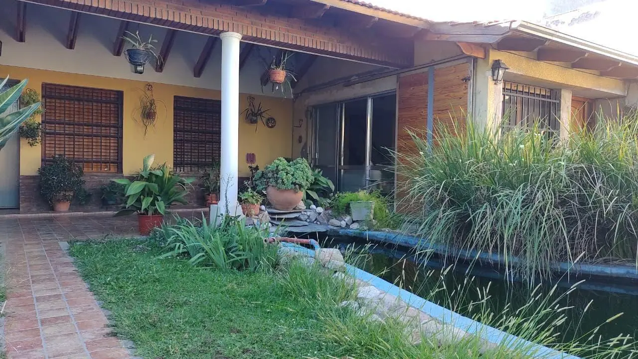 VENTA CASA EN BARRIO PACÍFICO - BAHÍA BLANCA 2
