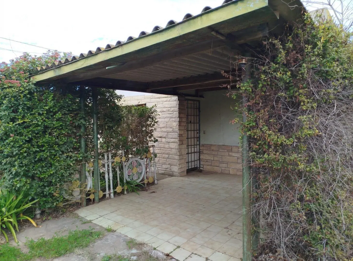 Casa 3 dormitorios sobre gran lote en Monte Hermoso 3