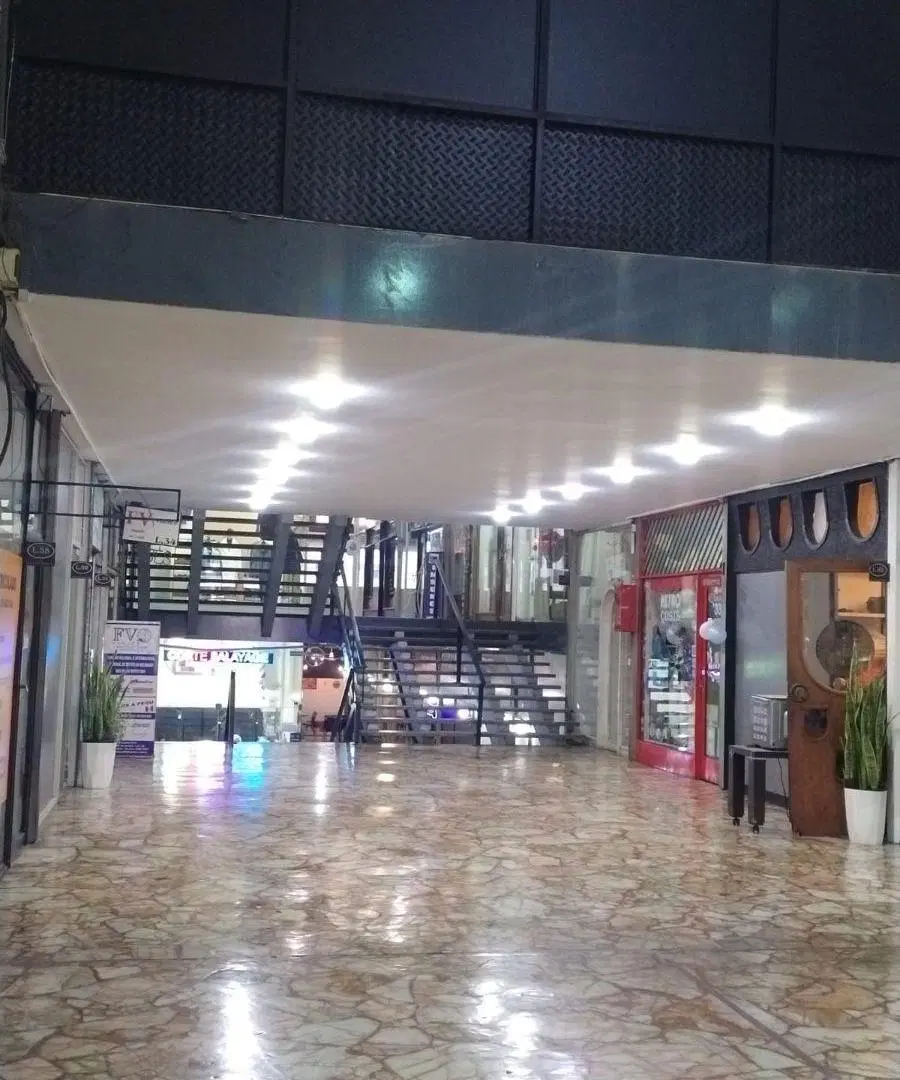 ALQUILER COMERCIAL EN AV. CABILDO AL 2300 BELGRANO 6