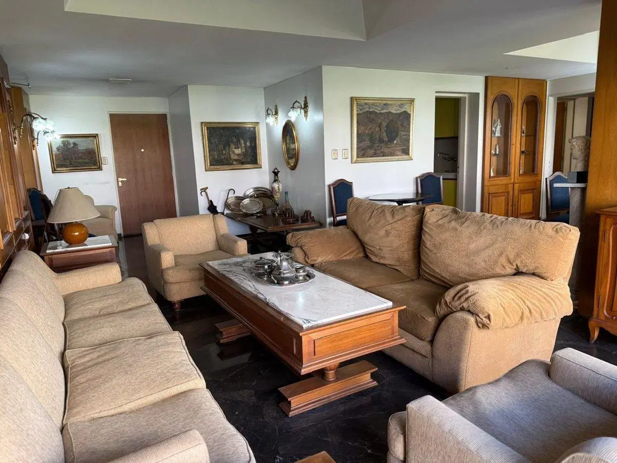 Venta Semipiso exclusivo en la peatonal Sarmiento 2