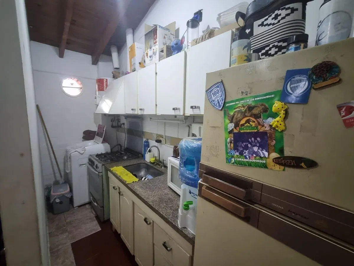 ALQUILER DEPARTAMENTO 1ER PISO 4