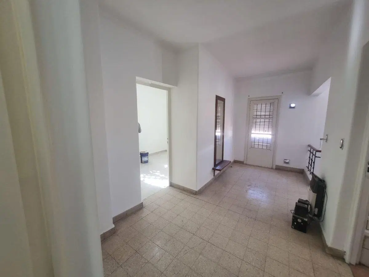 ALQUILER CASA ESQUINA SAN JOSE 3 DORM 4