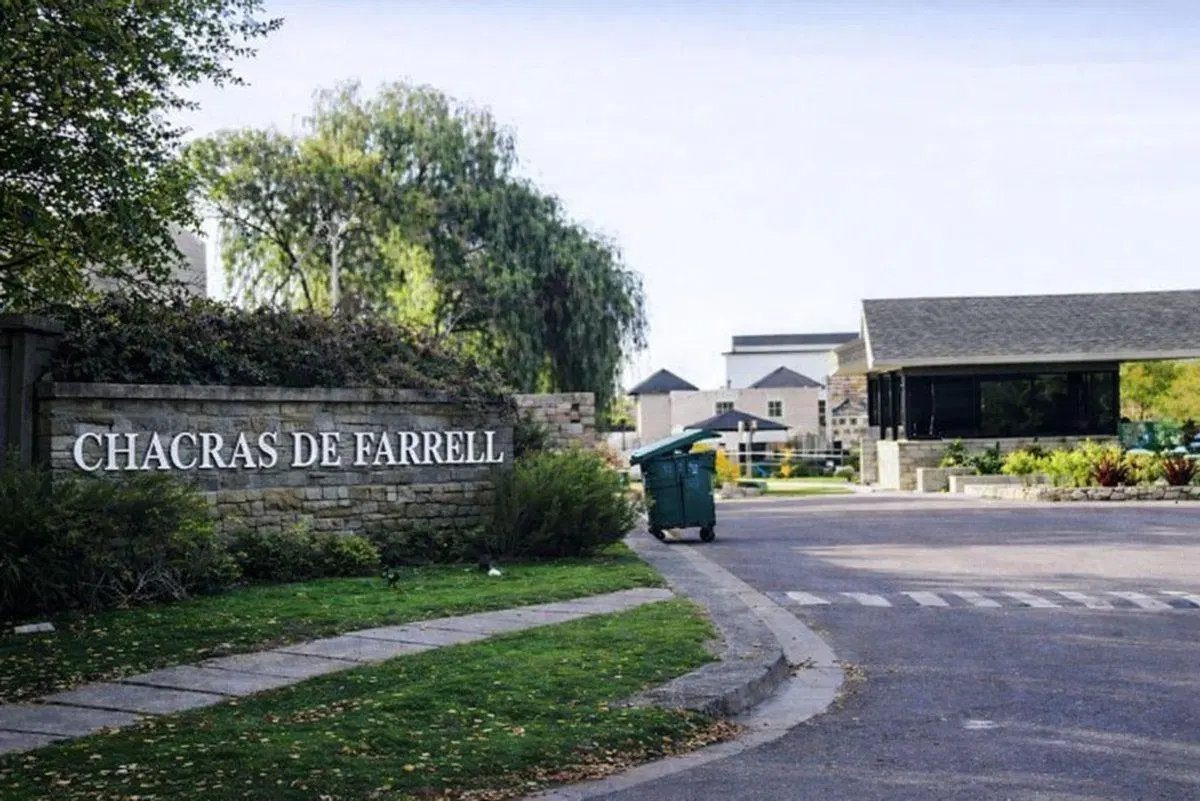Venta Lote Prestigioso Barrio Chacras de Farrell 3