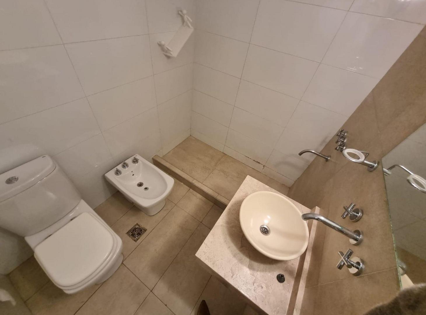 Foto de VENTA DPTO G CRUZ PLANTA BAJA 1 DORM APTO CREDITO, imagen 5