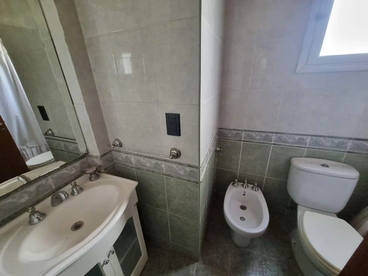 CASA VISTALBA APTA CREDITO 3 DORM SAUNA PILETA 5