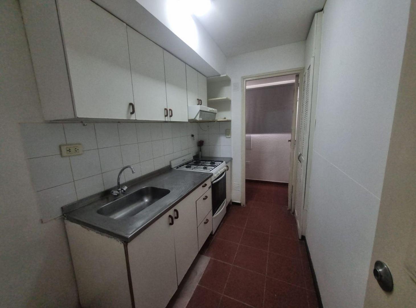 Foto de VENTA DEPARTAMENTO DORREGO PB 3 DORM APTO CREDITO, imagen 5