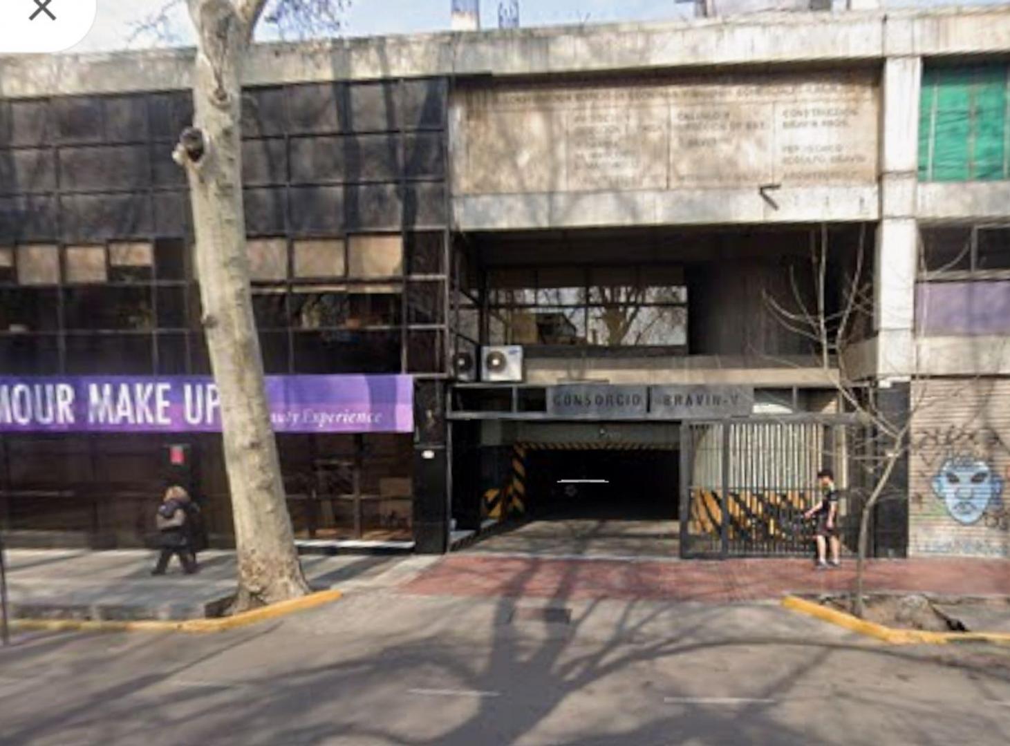 Foto de Cocheras cubierta en primer piso, imagen 1