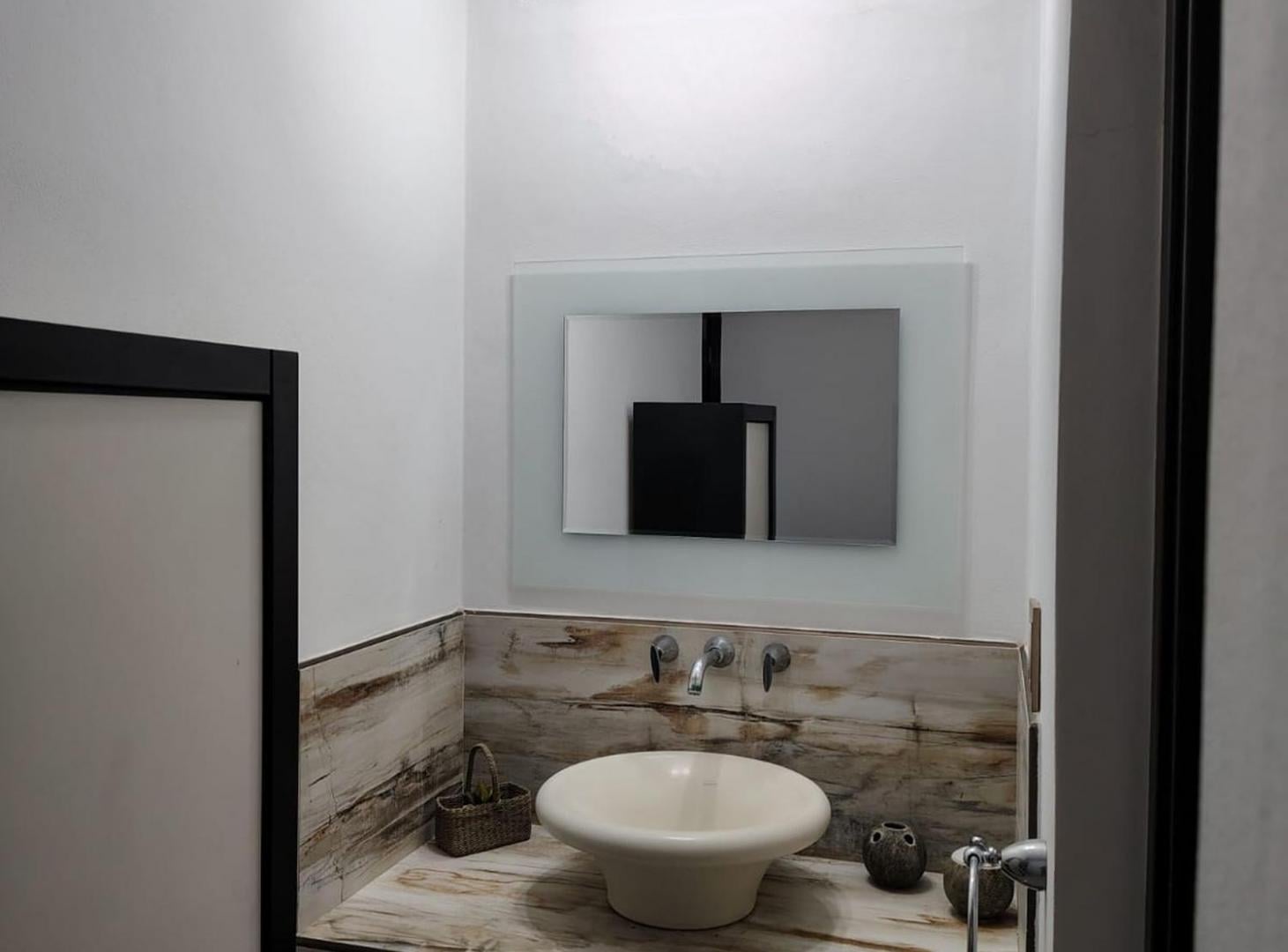Foto de CASA CON PILETA+DEPARTAMENTO EN VENTA RAMA CAIDA, imagen 3