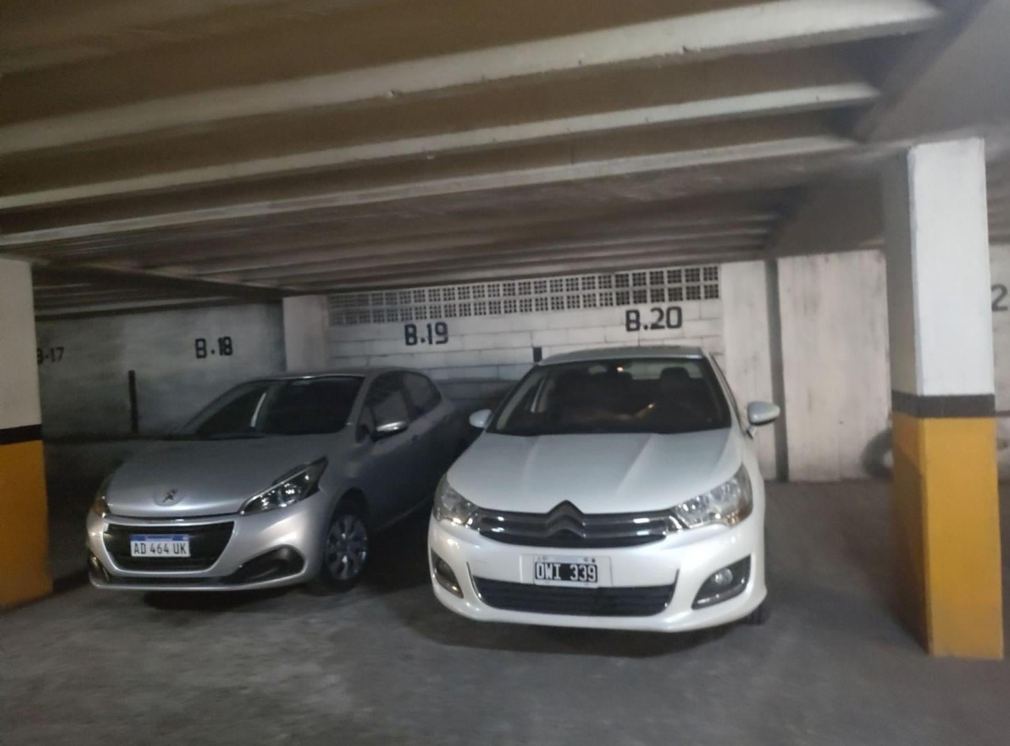 Foto de COCHERA PRIVADA VENTA. GARAGE PATRICIAS., imagen 3