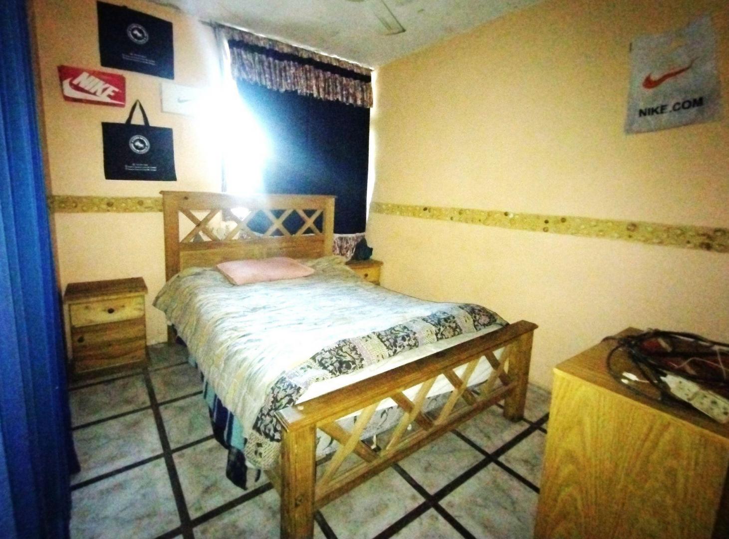 Foto de Casa Ideal 2 Familias, 3 Dorm, cochera cubierta, imagen 2