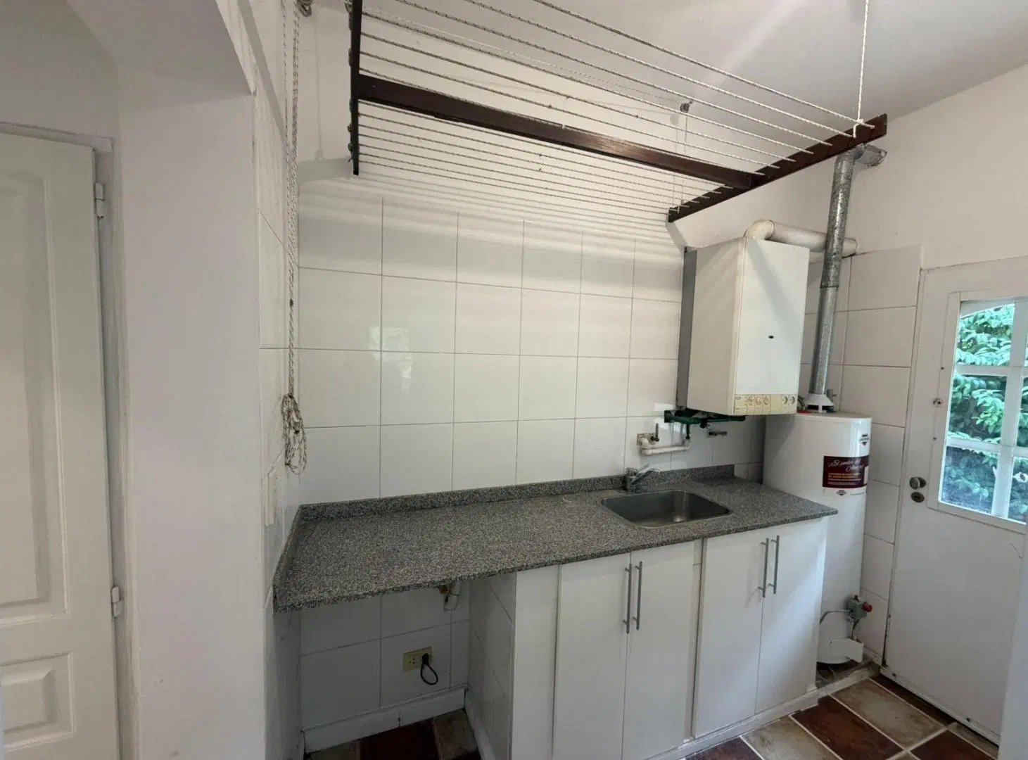 Casa 7 ambientes en alquiler Barrio St. Matthews Village 2