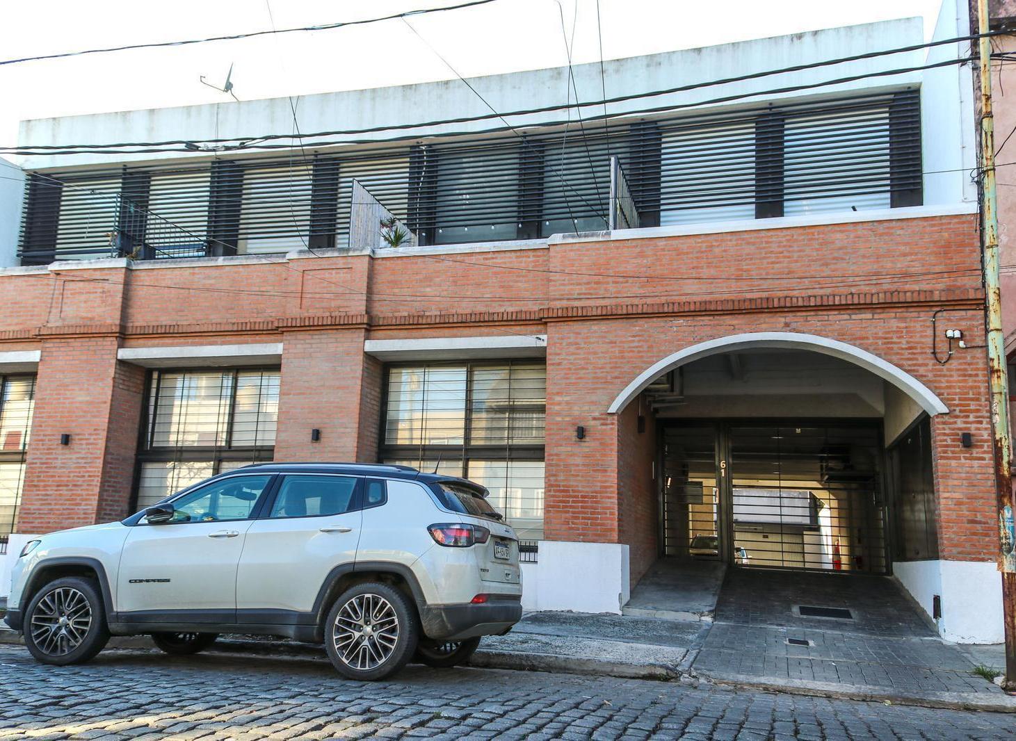 Foto de PH en venta en Villa Sarmiento, Moron, imagen 1