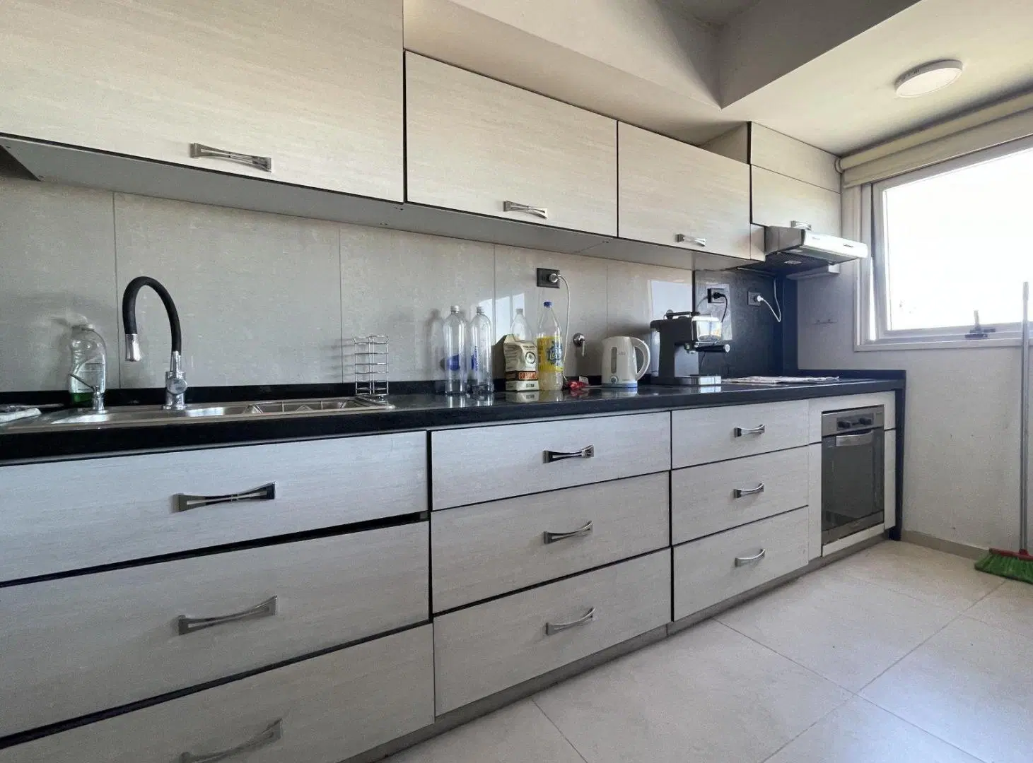 VENTA DEPTO 4 AMBIENTES COCHERA LAS CAÑITAS 5