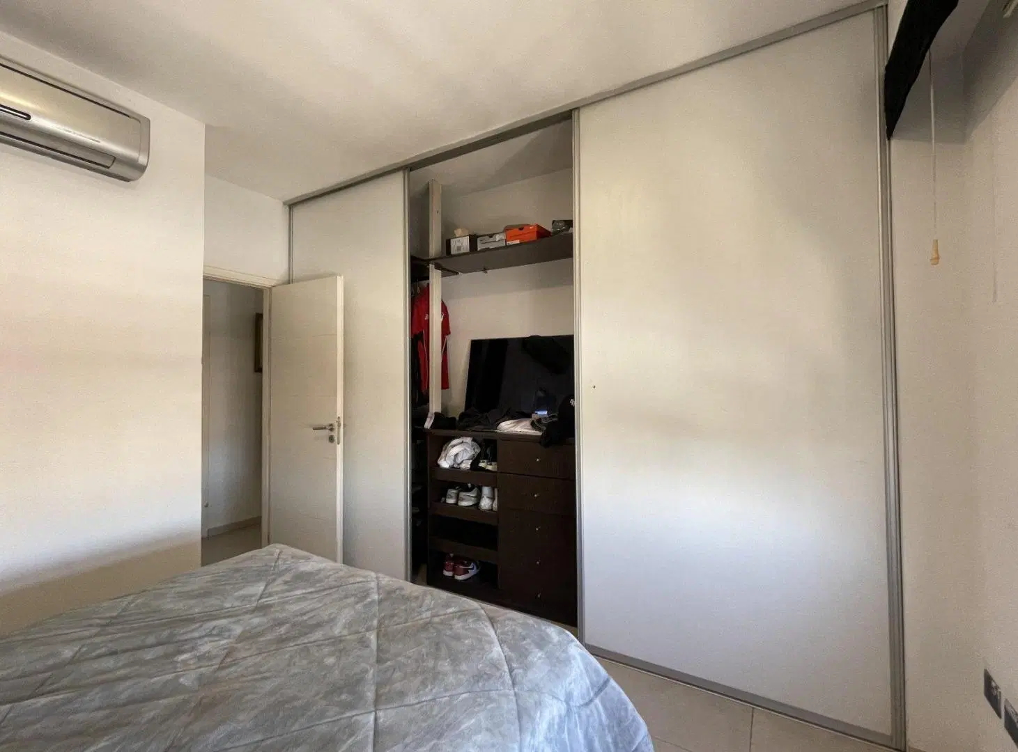 VENTA DEPTO 4 AMBIENTES COCHERA LAS CAÑITAS 4