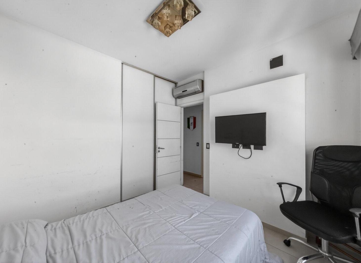 VENTA DEPTO 4 AMBIENTES COCHERA LAS CAÑITAS