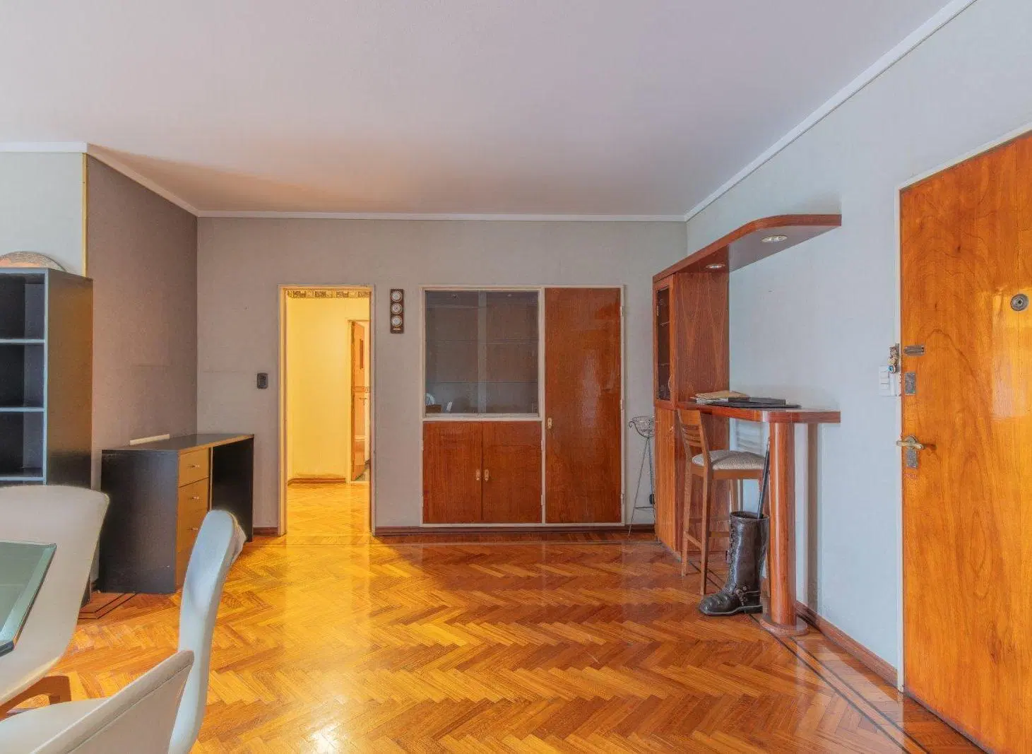VENTA DEPTO 4 AMBIENTES CON DEPENDENCIA CABALLITO 4