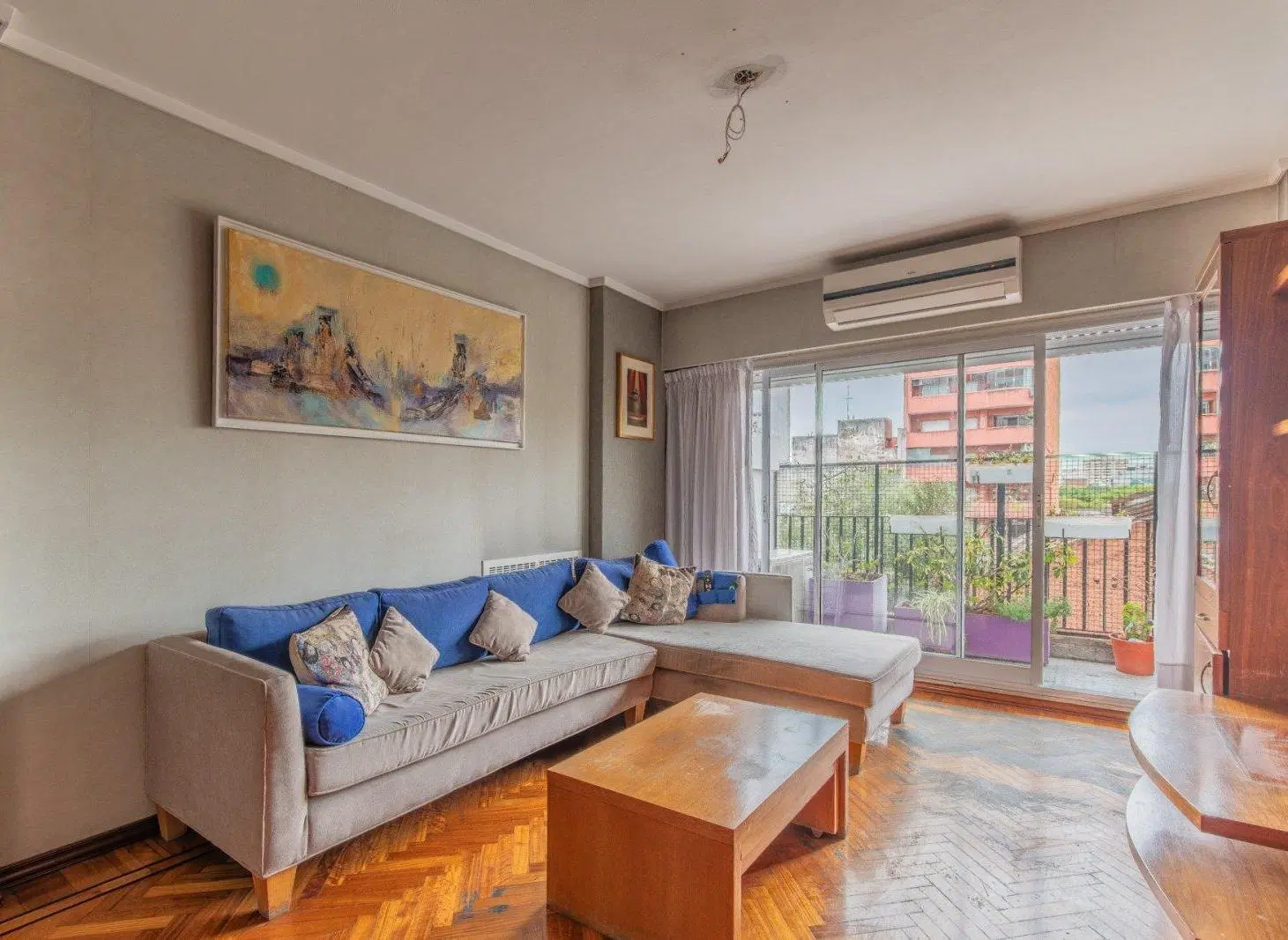 VENTA DEPTO 4 AMBIENTES CON DEPENDENCIA CABALLITO 1