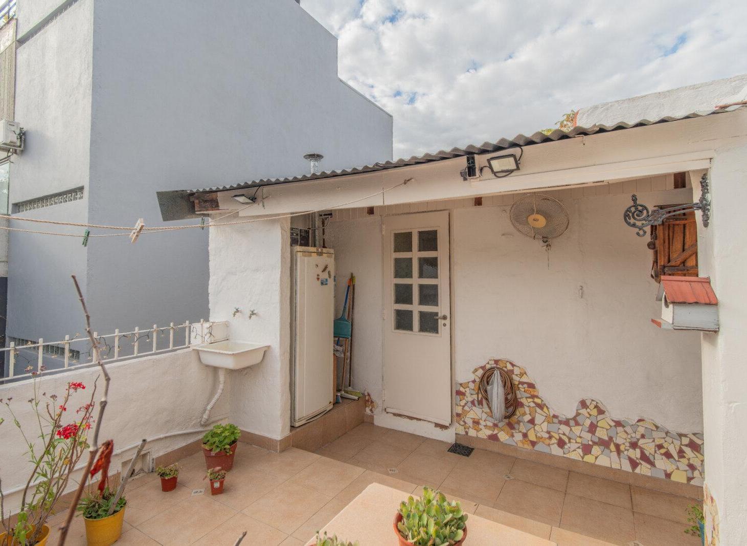 Foto de VENTA PH DOS VIVIENDAS 5 AMBIENTES VILLA URQUIZA, imagen 3