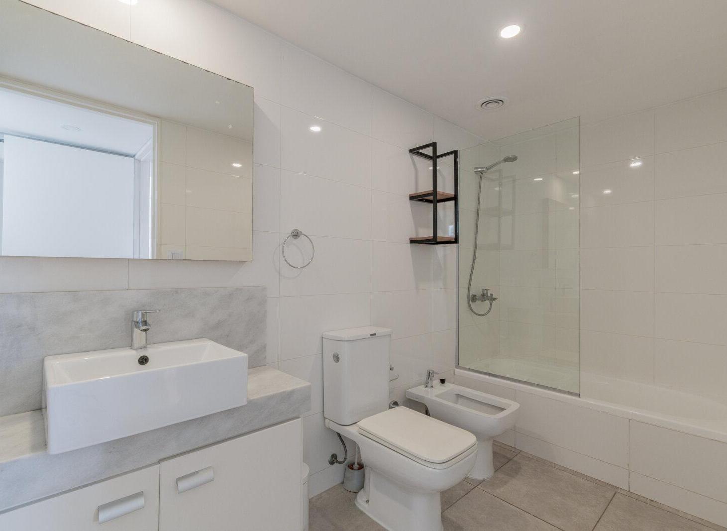Foto de VENTA DEPTO 2 AMBIENTES COCHERA SEGURIDAD ASTOR PALERMO, imagen 1
