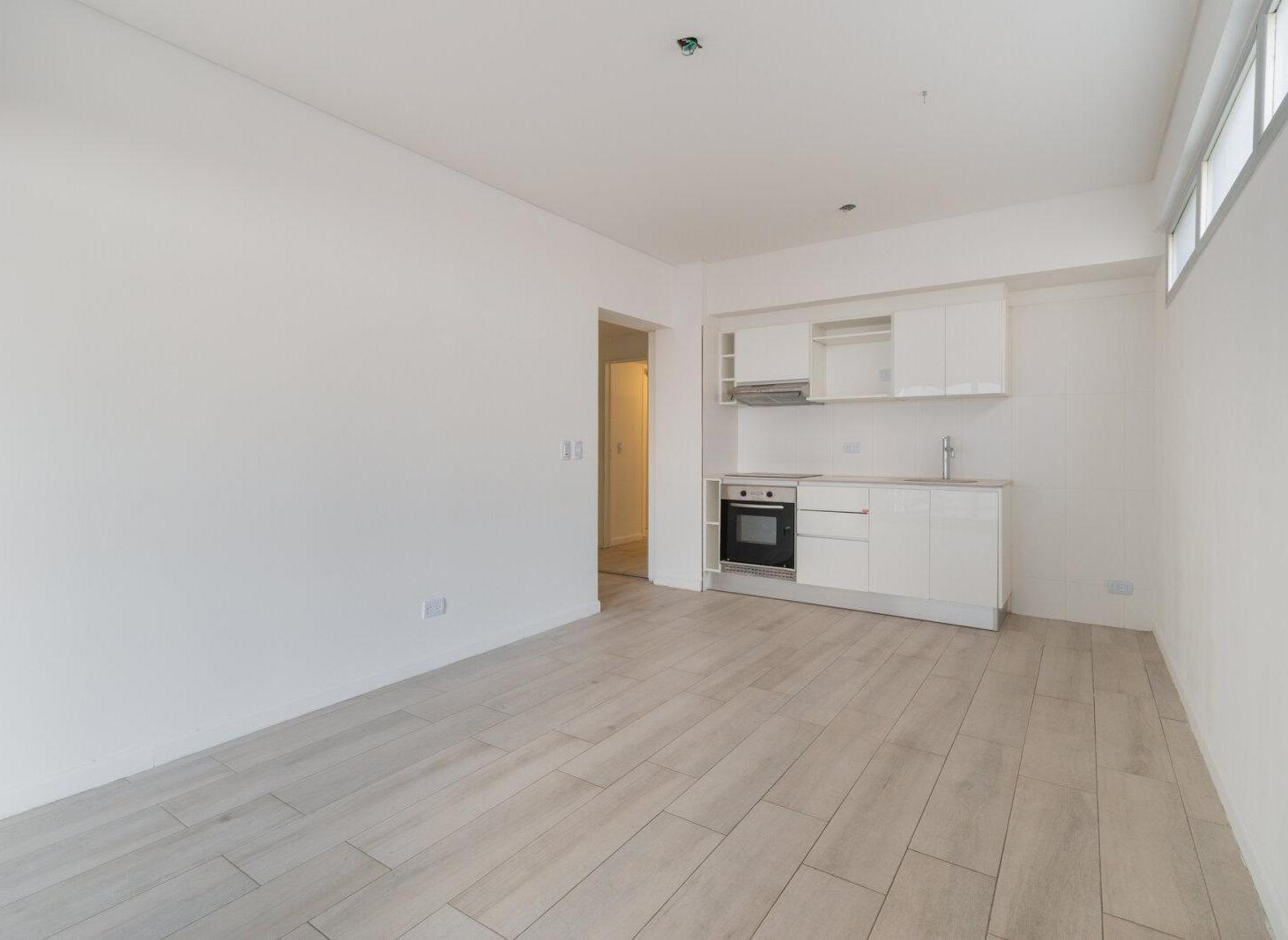Foto de VENTA DEPARTAMENTO 2 AMBIENTES COCHERA RECOLETA, imagen 3