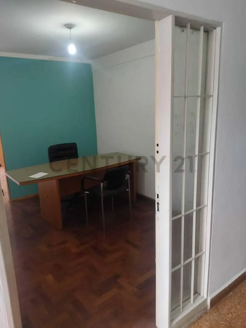 DOS OFICINAS en la tradicional GALERIA IBERICA 3
