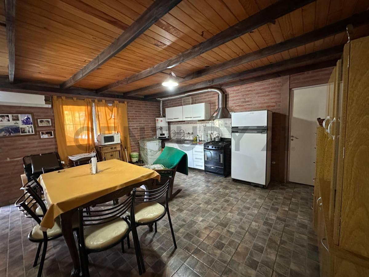 Foto de Alquiler Casa de 3 dorm C/ cochera en La Rancherita, imagen 5