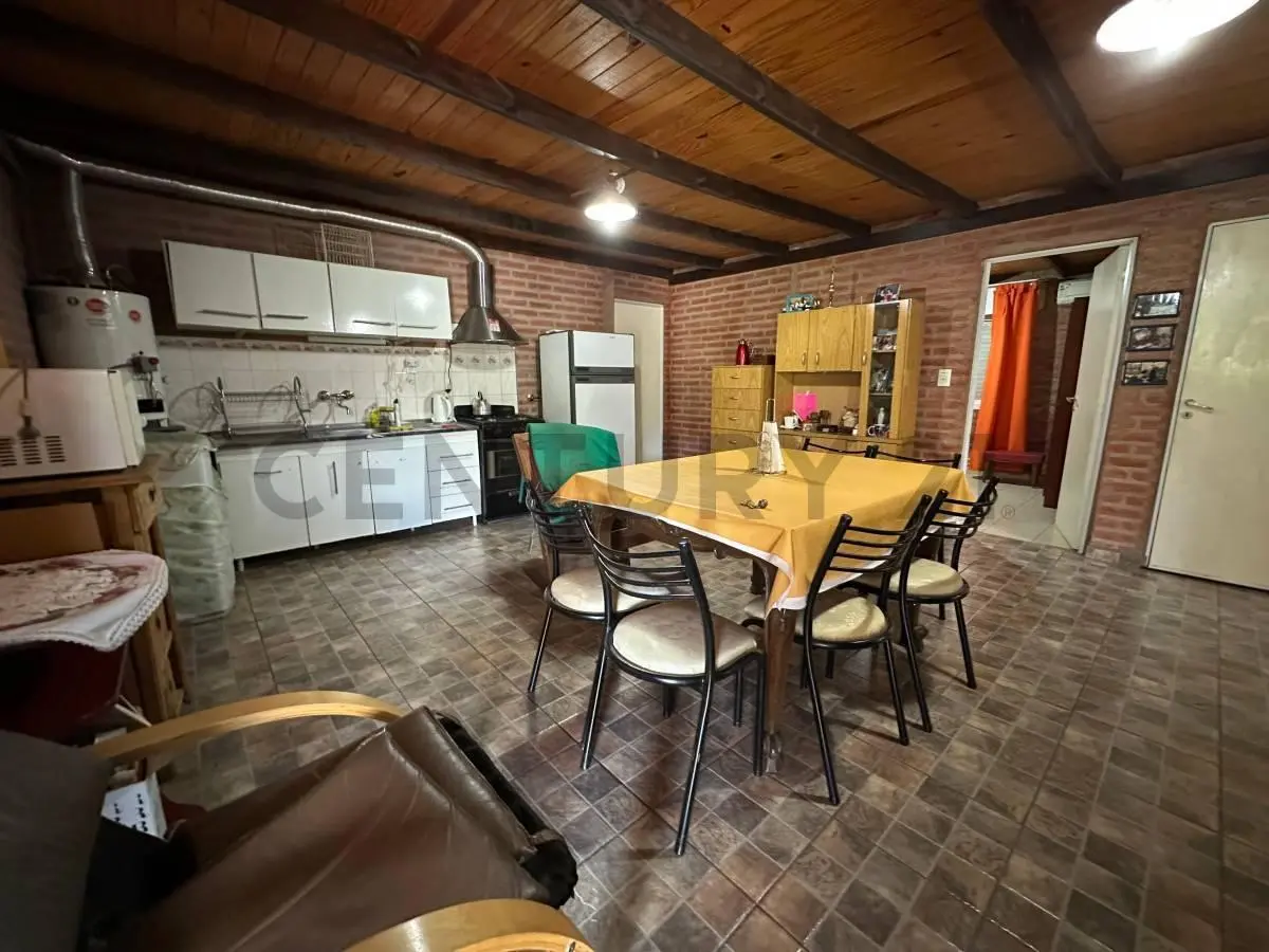 Alquiler Casa de 3 dorm C/ cochera en La Rancherita 2