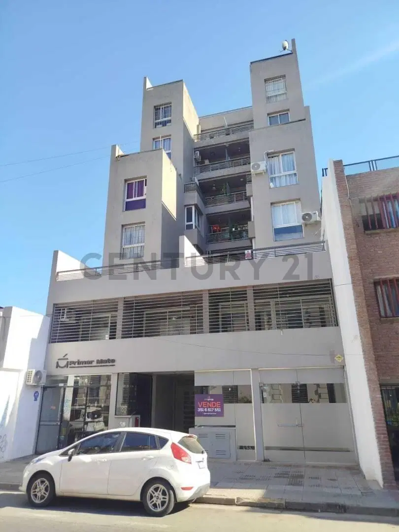 Venta Local Comercial | 89m² | Santa Rosa 1000 - Centro/Alberdi 5