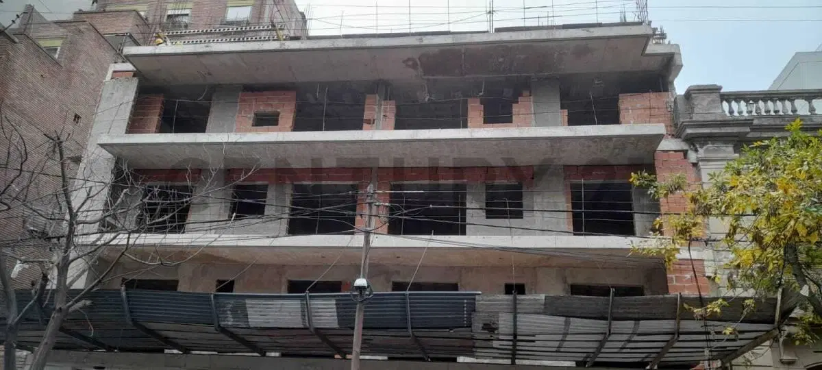 DEJÁ DE DAR VUELTAS. TU LUGAR ESTÁ EN EDIFICIO F11 4