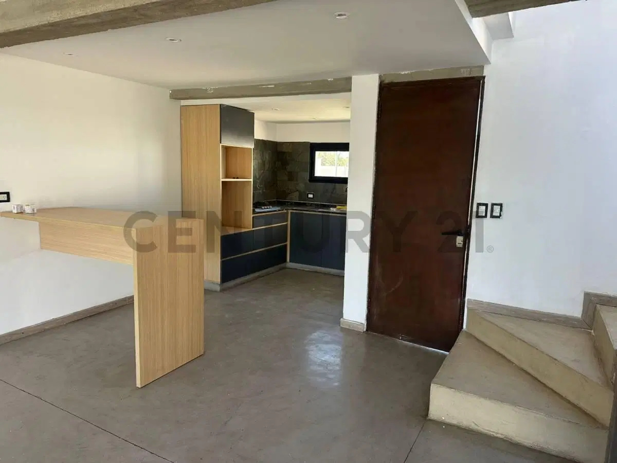 DUPLEX  PREMIUM 3 DORMITORIOS EN DISTRITO SUR 4