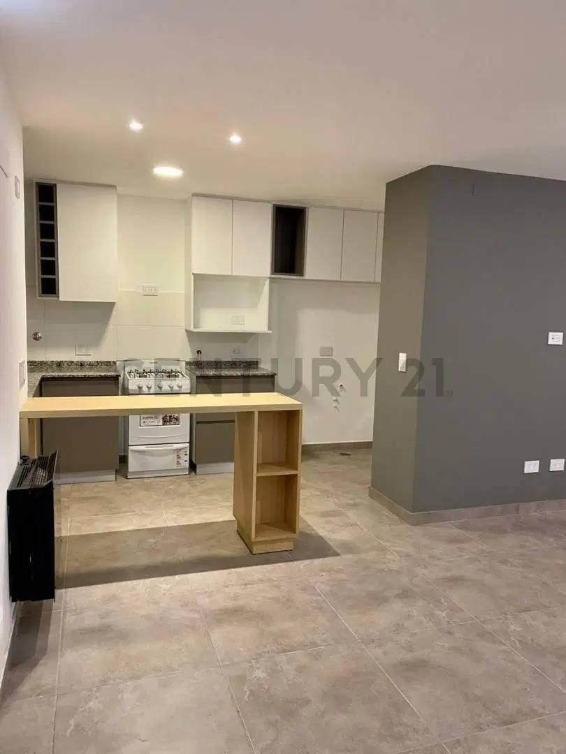 Duplex en Venta en Prados de Manantiales. 3 Dormitorios !! 5